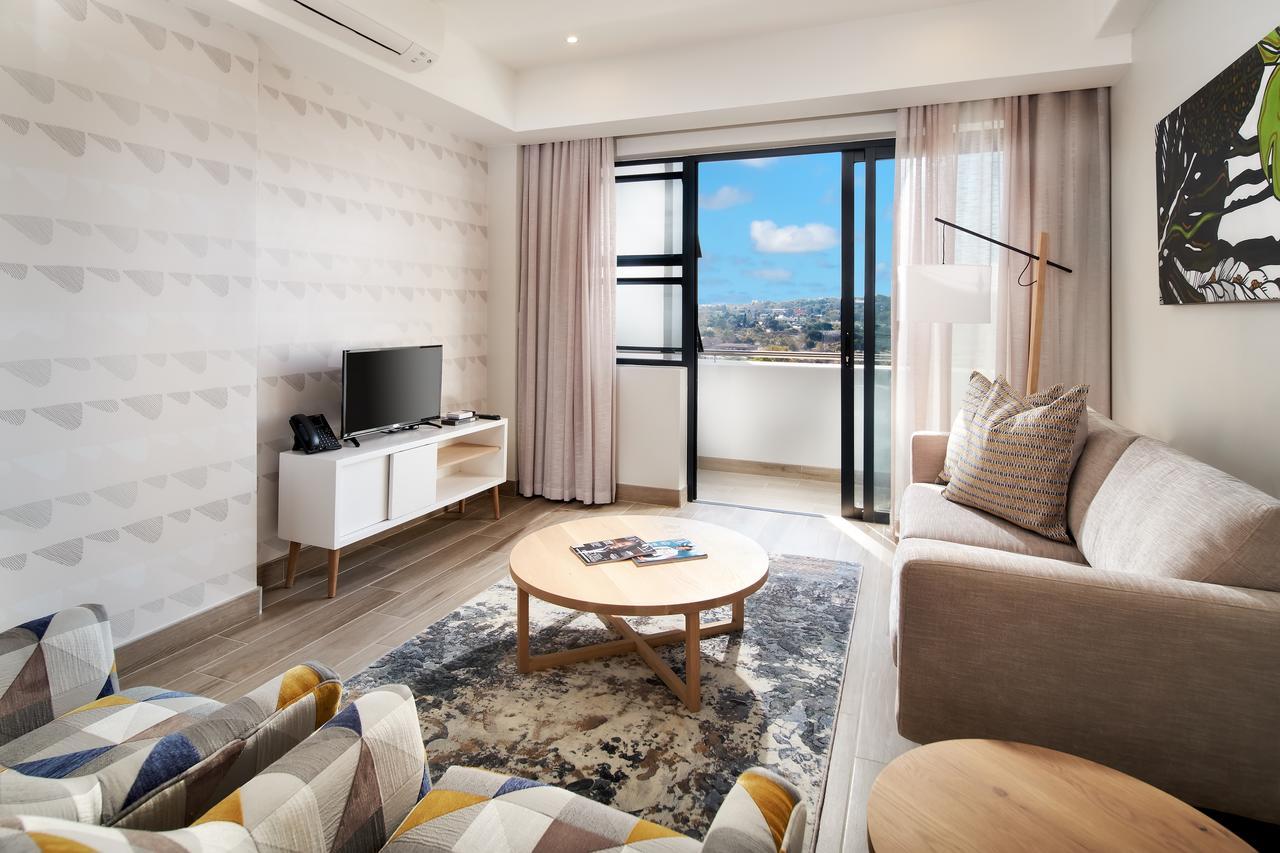 The Regency Apartment Hotel Menlyn Pretoria Luaran gambar
