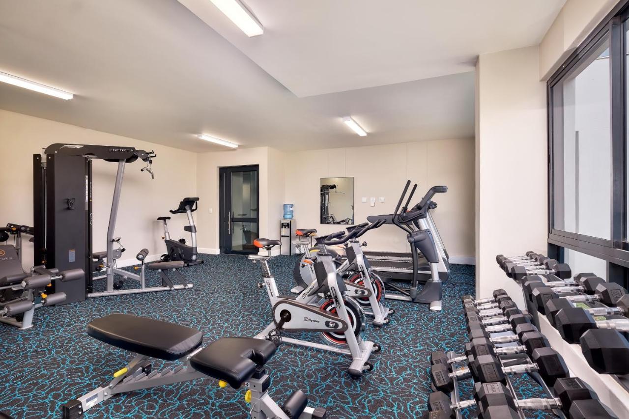 The Regency Apartment Hotel Menlyn Pretoria Luaran gambar