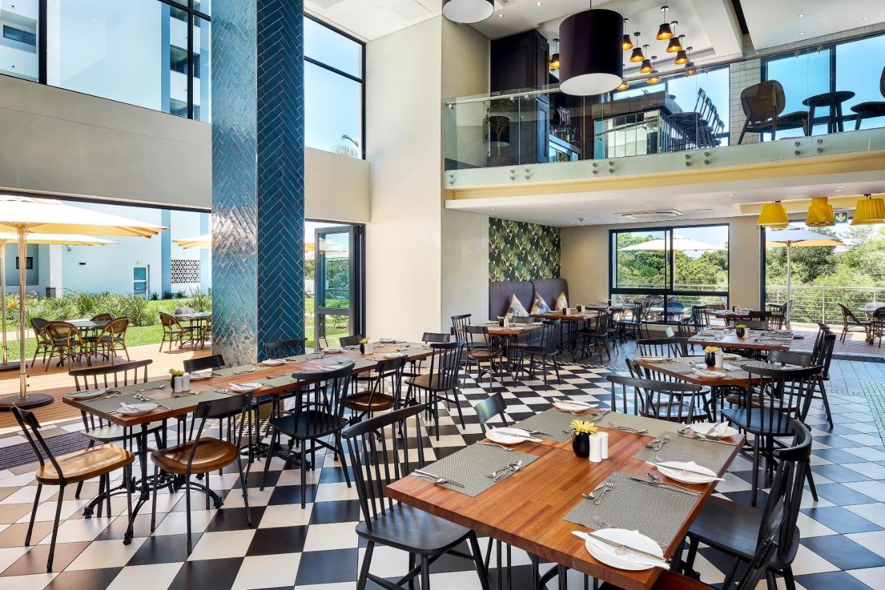 The Regency Apartment Hotel Menlyn Pretoria Luaran gambar