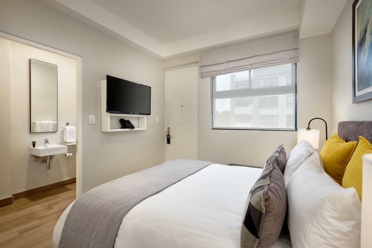 The Regency Apartment Hotel Menlyn Pretoria Luaran gambar
