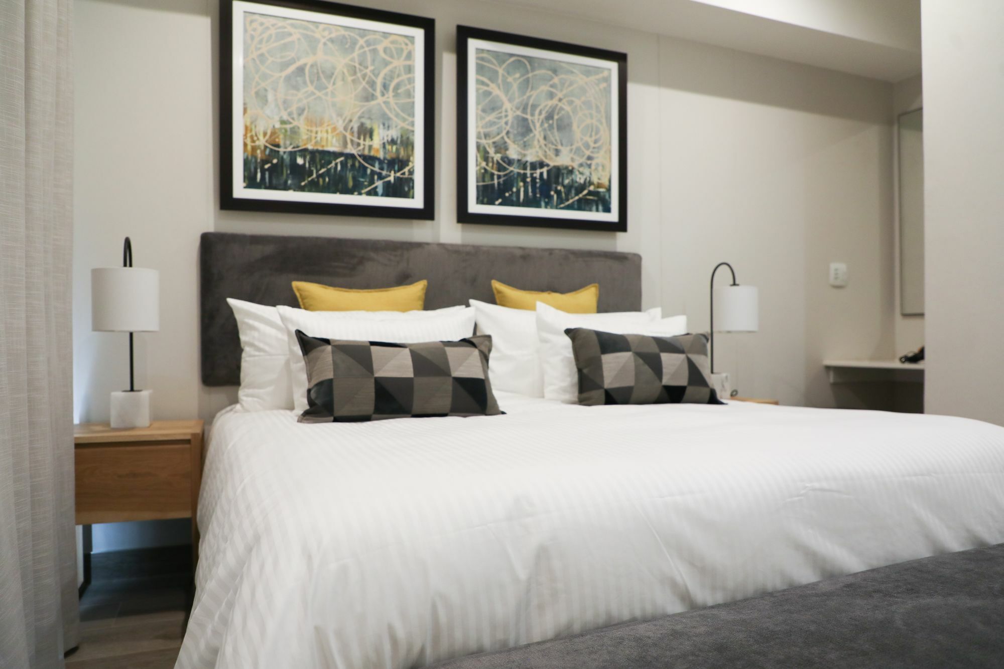 The Regency Apartment Hotel Menlyn Pretoria Luaran gambar