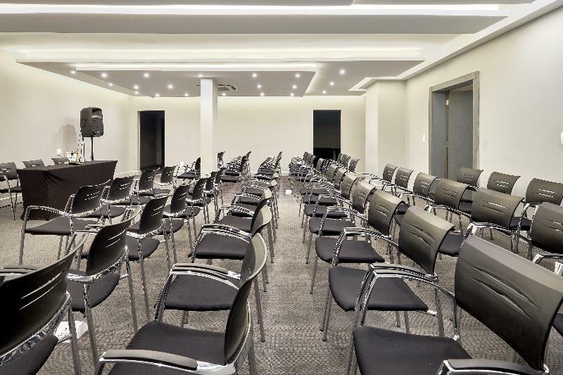 The Regency Apartment Hotel Menlyn Pretoria Luaran gambar