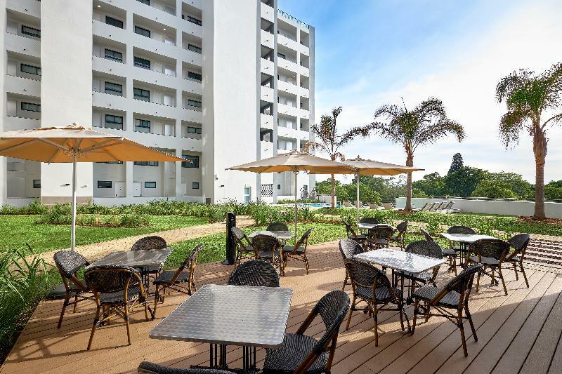 The Regency Apartment Hotel Menlyn Pretoria Luaran gambar